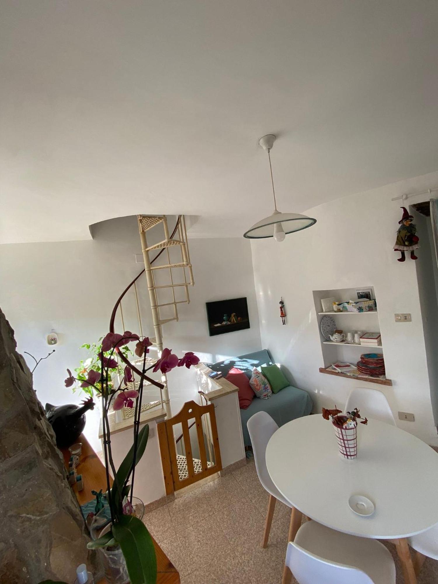 론시글리오네 La Torretta Nel Borgo 빌라 외부 사진