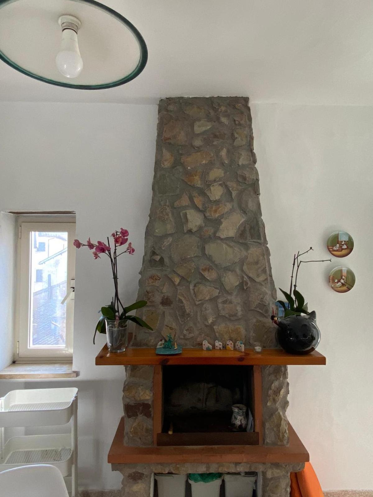 론시글리오네 La Torretta Nel Borgo 빌라 외부 사진